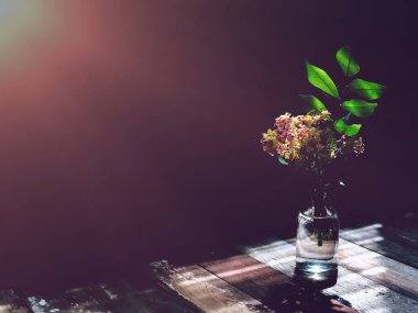 şişe kokulu yaz rustik ahşap tablo