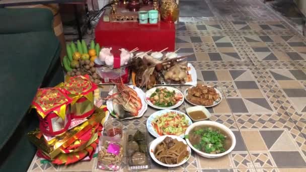 Продовольчі Приношення Китайському Новорічному Фестивалі Молитви Бога Або Поклоніння Предкам — стокове відео