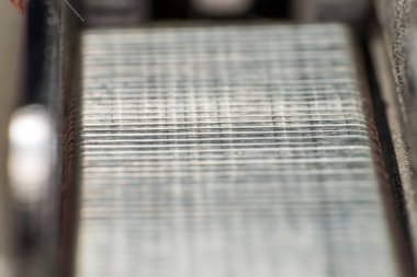 metalik zımba yakın çekim soyut arka plan