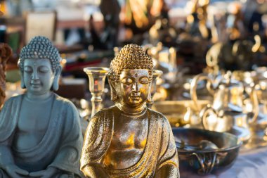 sokak dükkanı Oser Cluj heykelleri