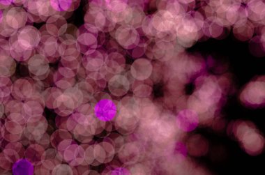 Pembe renk bokeh ışıkları.