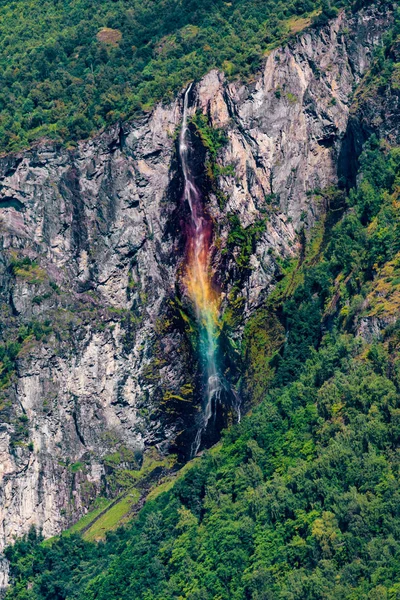 Cascade Arc Ciel Norvège — Photo