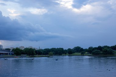  Svisloch nehrinin panoramik görüntüsü