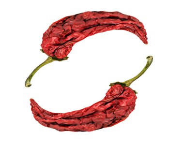 Beyaz arka plan üzerinde izole kuru biber