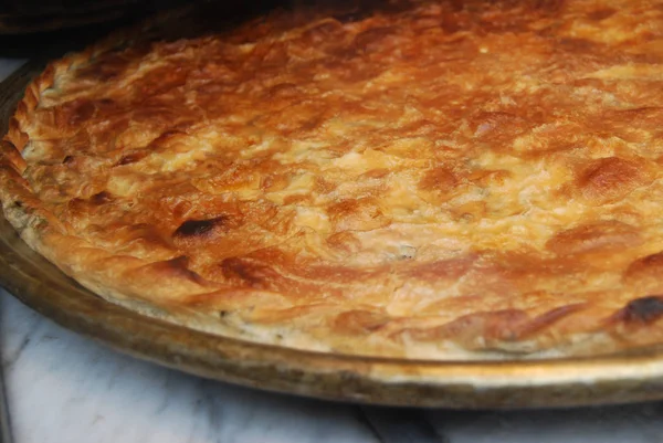 Italiaans Eten Smakelijke Gezonde Groente Taart Koperen Pan — Stockfoto