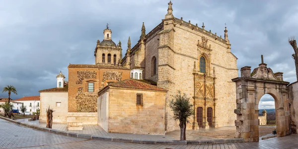 Catedral de Santa Maria de la Assunção em Coria, Cáceres, Extre — Fotografia de Stock