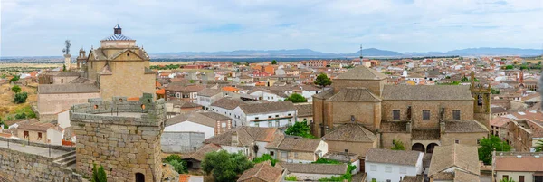 Vista panorâmica de Oropesa do castelo — Fotografia de Stock