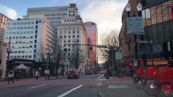 Tid Bortfald Biler Mennesker Downtown Portland – Stock-video