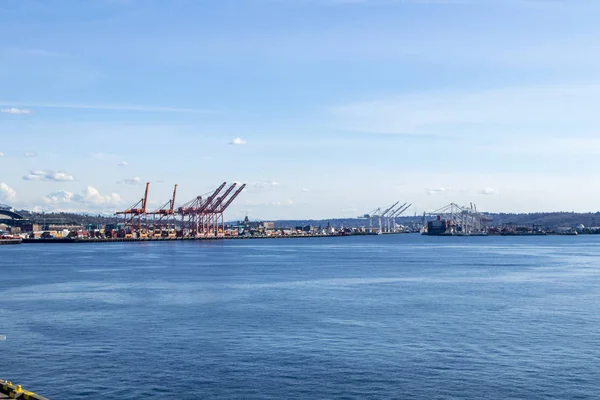 Seattle, Washington'daki Sanayi Bölgesi ve Limanı'ndaki Harbor Adası. — Stok fotoğraf