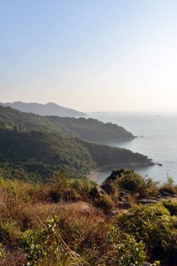 Lamma Adası 'nda yürüyüş parkurlarına okyanus manzarası, Hong Kong
