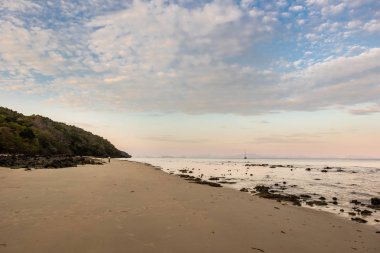 uzun beyaz beach koh yao yai deniz Güney Tayland, sakin bir günde sessizdir