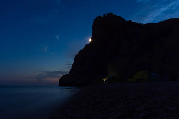 Tienda Playa Por Noche Luna Llena Sobre Montaña Recreo Aire — Foto de Stock