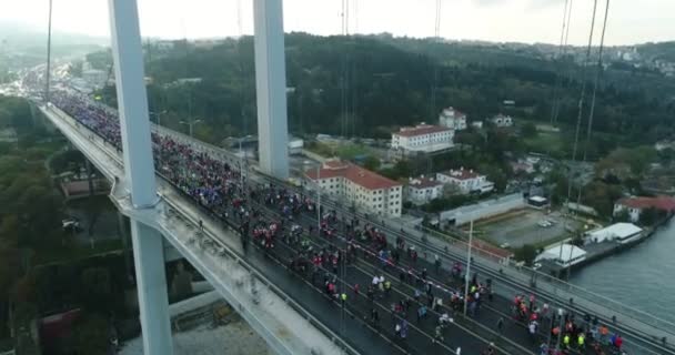 Istanbul Bosphorus Bridge Eurasia Marathon Flygfoto — Stockvideo