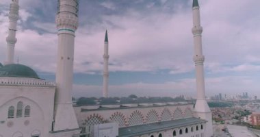 Istanbul Çamlıca cami ve Boğaz'ın havadan görünümü 2