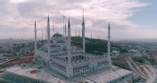 Строительство Мечети Стамбуле Camlica Mosque Construction Princes Islands Aerial View — стоковое видео