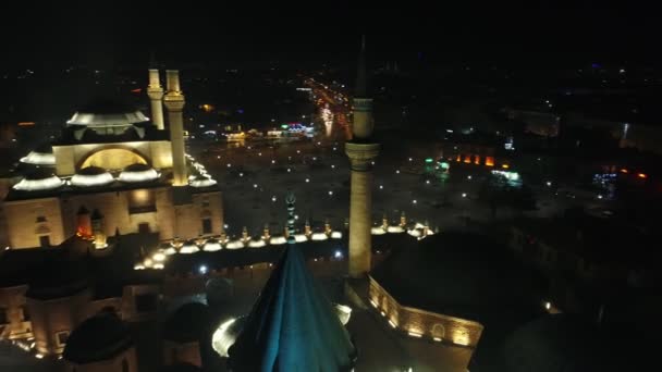 Konya Mevlana Camii Karmaşık Gece Hava Görünümünü — Stok video