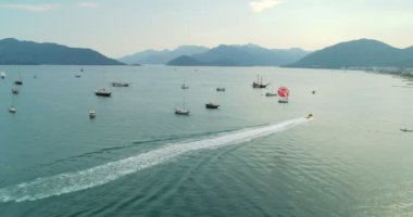 Bisiklet Chase havadan görünümü ile Parasailing Marmaris