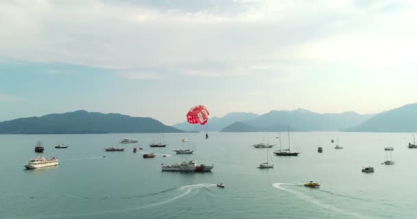 Marmaris Parachutisme Avec Vélo — Video