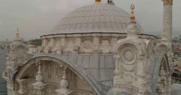 Istanbul Ortakoy Moschee Luftaufnahme — Stockvideo