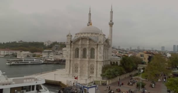 Istanbul Ortakoy Mosque Bosphorus Aerial View — Stock Video