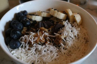 yulaf yemek kahvaltı kase Hindistan cevizi