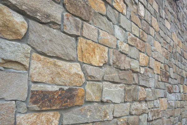 Grand mur de ciment en pierre solide dans un angle de perspective — Photo