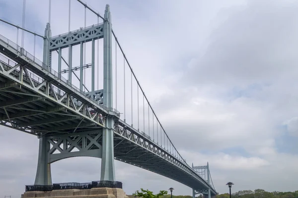 Triborough Bridge, Robert F. Kennedy Bridge, Randalls, Wards — Stockfoto
