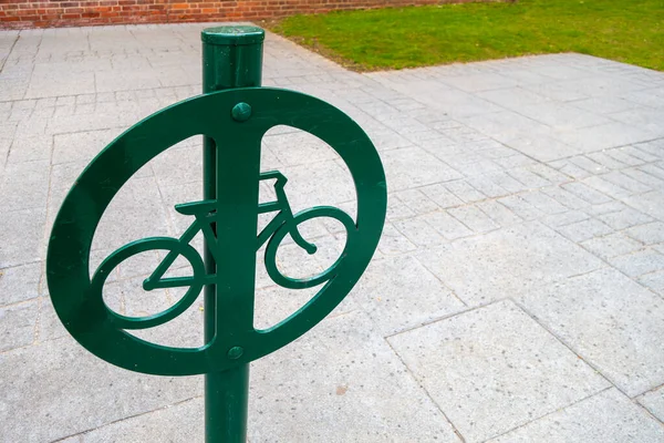 Sidewalk Steel Bike Locking Pole Painted Green Bike Icon Symbol — Stock Photo, Image