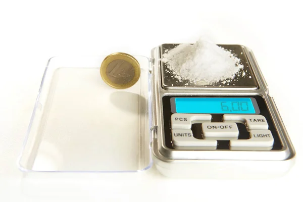 Salt Amount Grams Small Digital Scale Comparing One Euro Coin — Stock Photo, Image