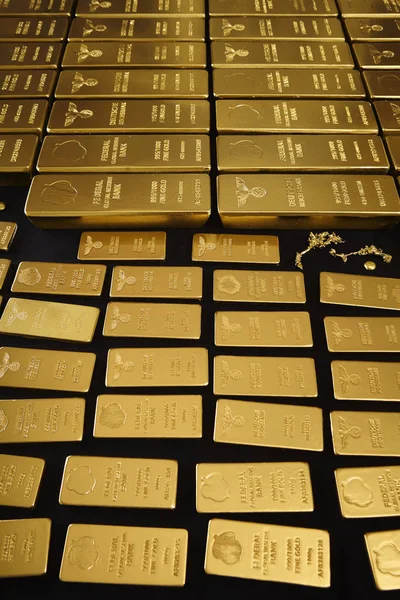 Setki Kilogramów Złota Skradziony Podczas Wojny Europie Znaleźć Nieznanym Miejscu — Zdjęcie stockowe