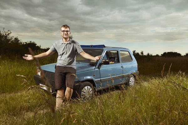 Man Summer Trip His Lovely Small Retro Car — Stock Photo, Image