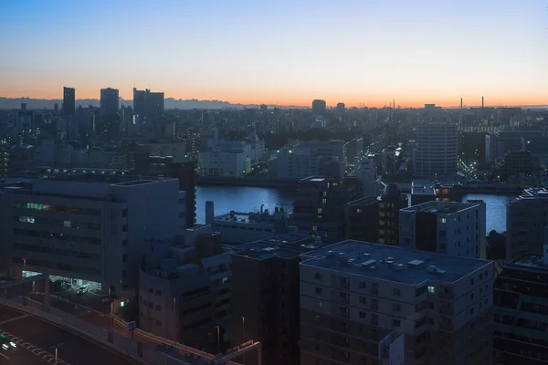 Tokyo Şehir Merkezinin Sumida Nehri Yakınlarındaki Güzel Şehir Manzarası — Stok fotoğraf