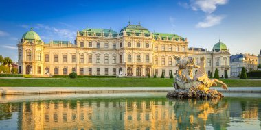 Güzel manzarasına ünlü Schloss Belvedere Viyana, Avusturya