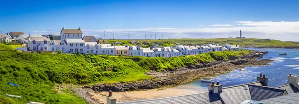 Frente de casas en Portnahaven, Isla de Islay, Escocia — Foto de Stock