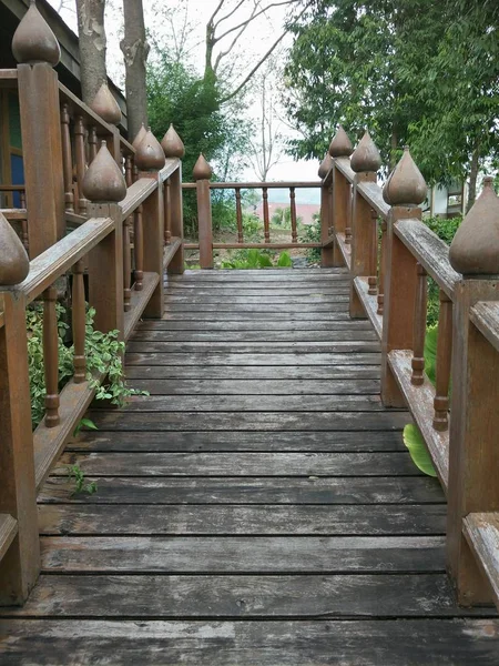 Tay binanın mimarisi