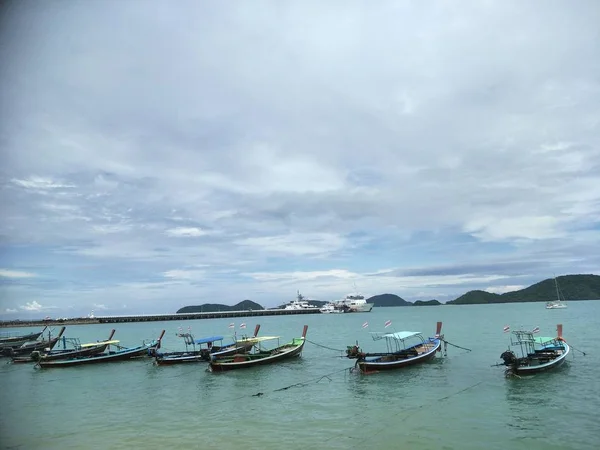 Horgászcsónak Panwa Cape Phuket Thaiföld — Stock Fotó