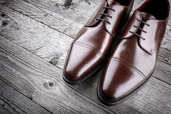 Classic Formal Brown Mans Handcrafted Leather Fashion Shoes — Stock Photo, Image