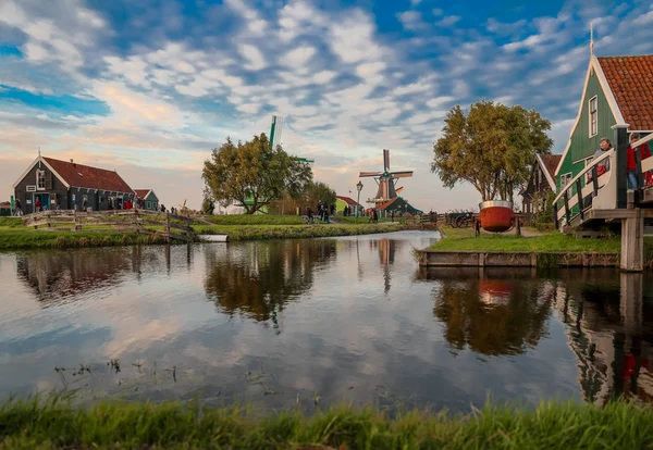 アムステルダムの風車村 — ストック写真