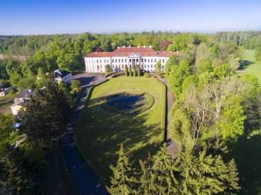 Drogosze, Polonya (eski Donhoffstadt, Doğu Prusya) barok saray. 1710-1714 aristokrat Prusya ailesine ait, yerleşik von Donhoff