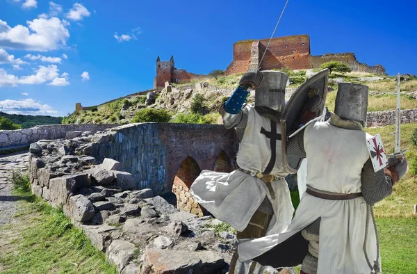 Medieval Knights Fighting Ruins Hammershus Castle Biggest Northern Europe Castle — Stock Photo, Image