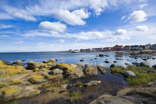 Pohled Rybářská Vesnička Východním Pobřeží Ostrova Bornholm Ostrova Aarsdale Dánsko — Stock fotografie