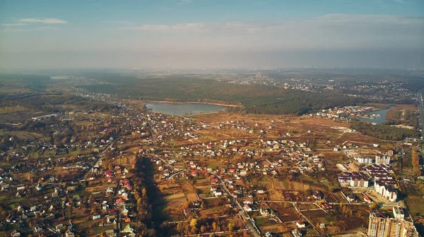 Gün batımında, Ukrayna küçük şehrin panoramik