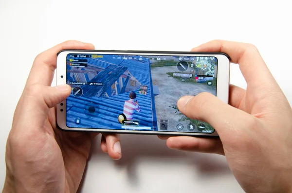 April 2019 Kramatorsk Ukraine Gameplay Spelet Pubg Mobilen Vit Smartphone — Stockfoto