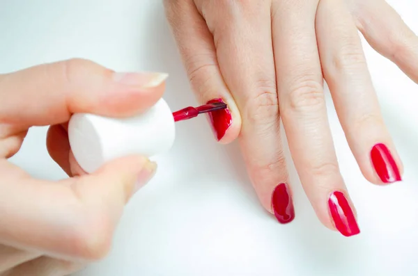 Manicure Home Diy Manicure Girl Paints Herself Nails Red Burgundy — Stock Photo, Image