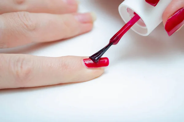 Manicure Home Diy Manicure Girl Paints Herself Nails Red Burgundy — Stock Photo, Image