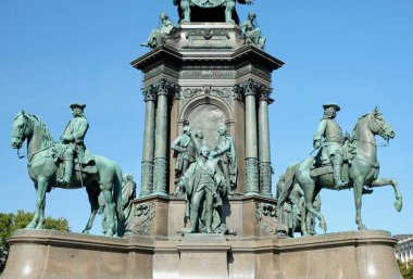 Şehrin görülmeye değer. Euro-dönüş. Anıt Viyana Avusturya 10.10.2017