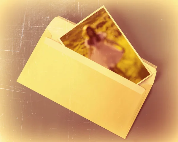 Open Envelop Kaart Retro Stijl — Stockfoto