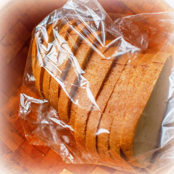 Φρέσκο Ψωμί Στο Πακέτο Καλοκαίρι Στο Χωριό — Φωτογραφία Αρχείου