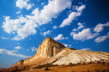 Beyaz Rock Crimea'da, köy beyaz Rock yakınındaki, Belogorsky alan yer alır. Ukrayna.