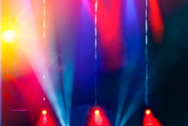 Verschwommene Hintergrundbeleuchtung Konzertbühne — Stockfoto